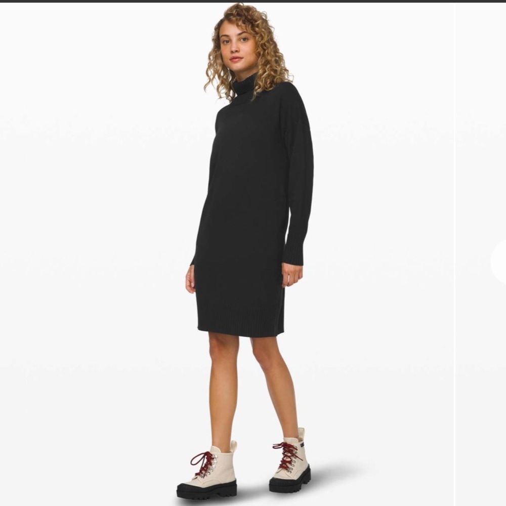 lululemon athletica Black Long Sleeve Dress